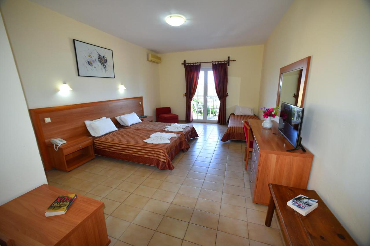Anaxos Hotel Extérieur photo